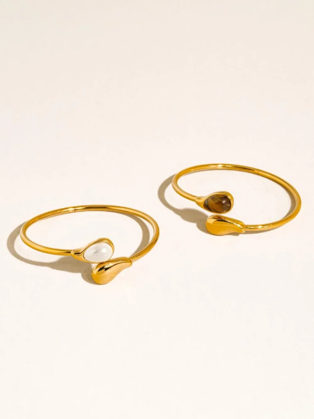 N/A 18k gold